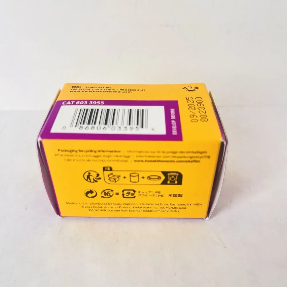 Kodak Gold 200 35mm Color Print Film 24 Exposure ISO 200 Sealed Roll Exp. 9/2025